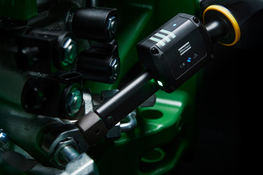Mechatronic and Mechanical Wrenches